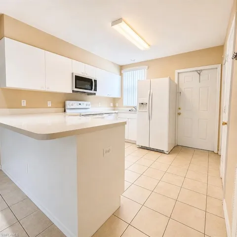 4903 York St 102, Cape Coral, Florida 33904