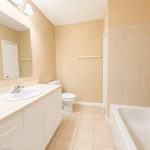 4903 York St 102, Cape Coral, Florida 33904