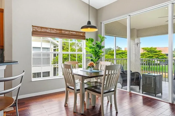 5615 Sherborn Dr 201, Naples, Florida 34110