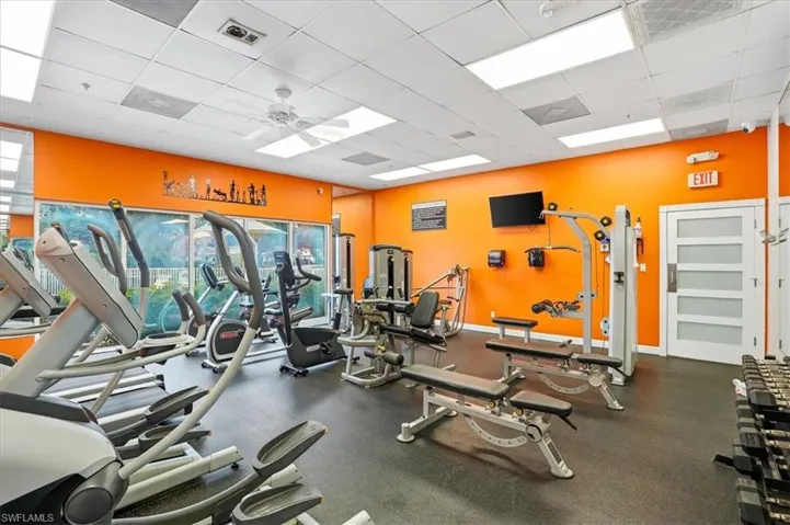 5615 Sherborn Dr 201, Naples, Florida 34110