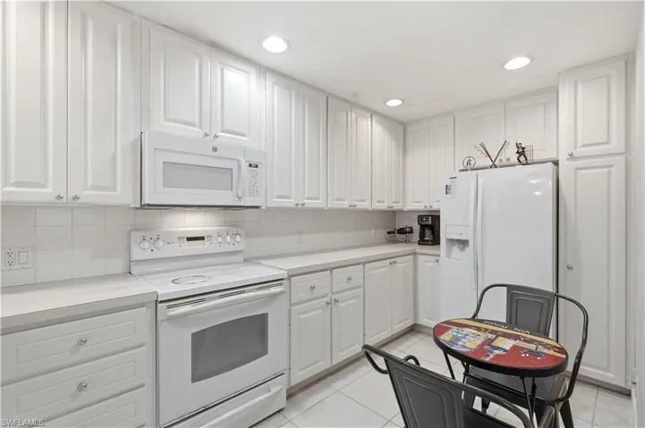 28706 Alessandria Cir, Bonita Springs, Florida 34135