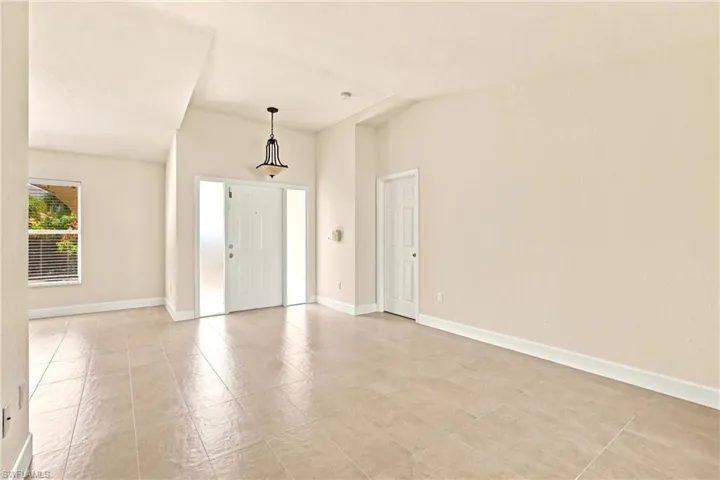 1508 Se 5th Ct, Cape Coral, Florida 33990