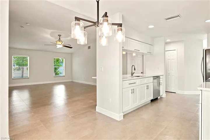 1508 Se 5th Ct, Cape Coral, Florida 33990