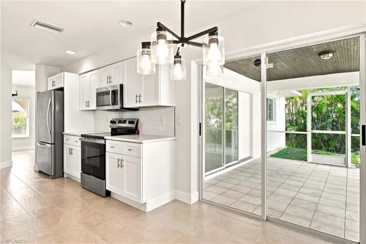 1508 Se 5th Ct, Cape Coral, Florida 33990
