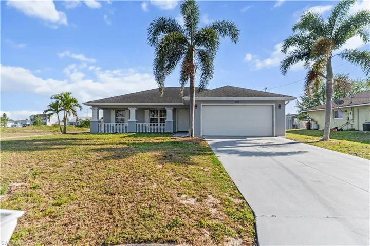 2901  25th SW ST, Lehigh Acres, FL 33976
