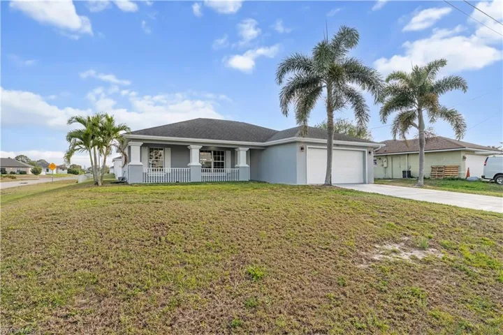2901  25th SW ST, Lehigh Acres, FL 33976