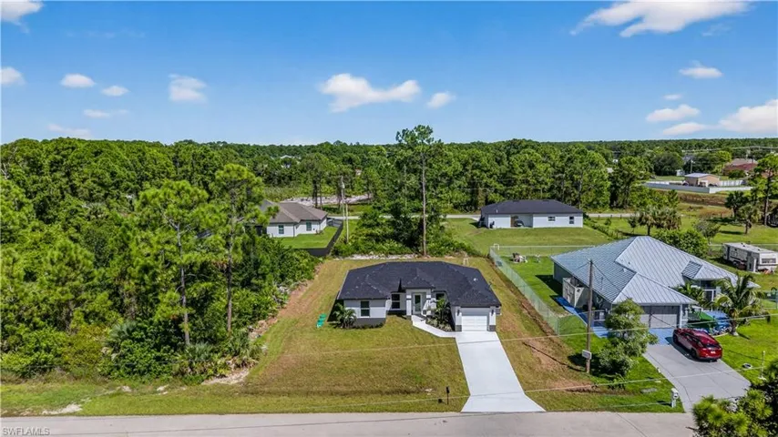 2916  Dora N AVE, Lehigh Acres, FL 33971