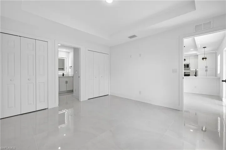 2916  Dora N AVE, Lehigh Acres, FL 33971