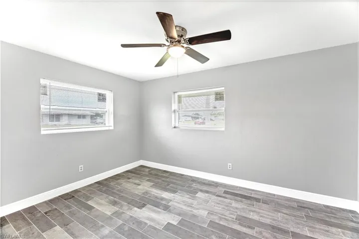 1122  Wesley W ST, Lehigh Acres, FL 33936