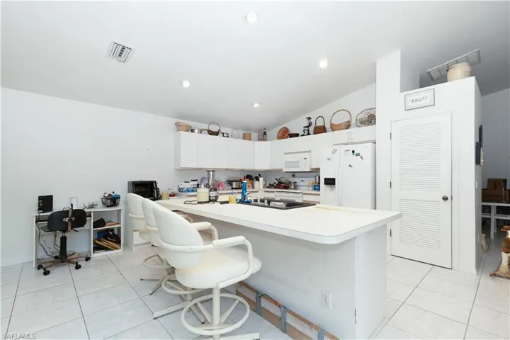 14750  Lake Olive  DR, Fort Myers, FL 33919
