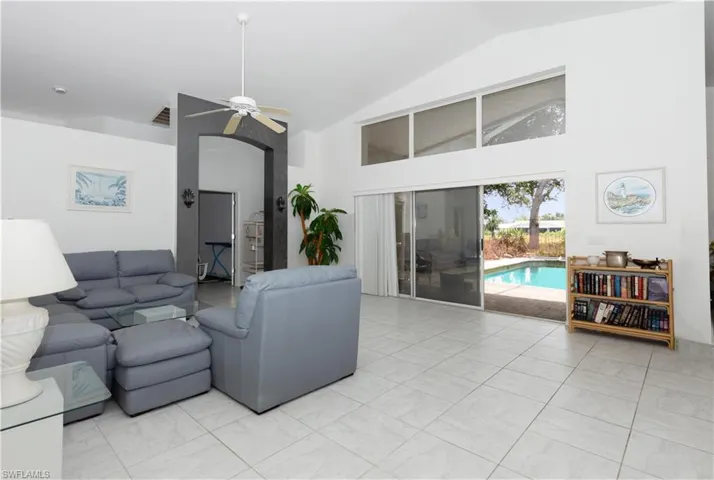 14750  Lake Olive  DR, Fort Myers, FL 33919