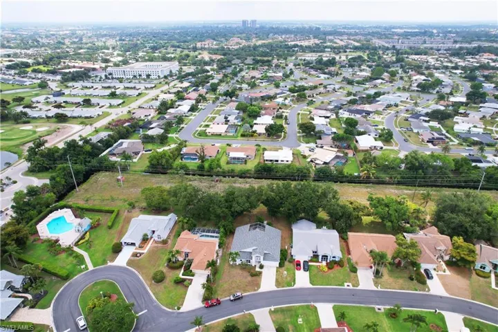 14750  Lake Olive  DR, Fort Myers, FL 33919
