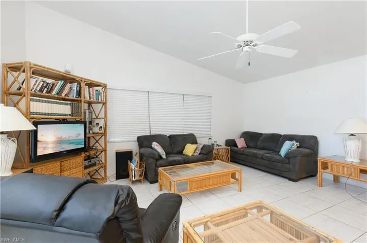 14750  Lake Olive  DR, Fort Myers, FL 33919