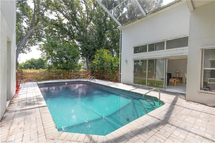 14750  Lake Olive  DR, Fort Myers, FL 33919