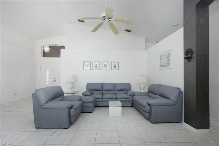 14750  Lake Olive  DR, Fort Myers, FL 33919