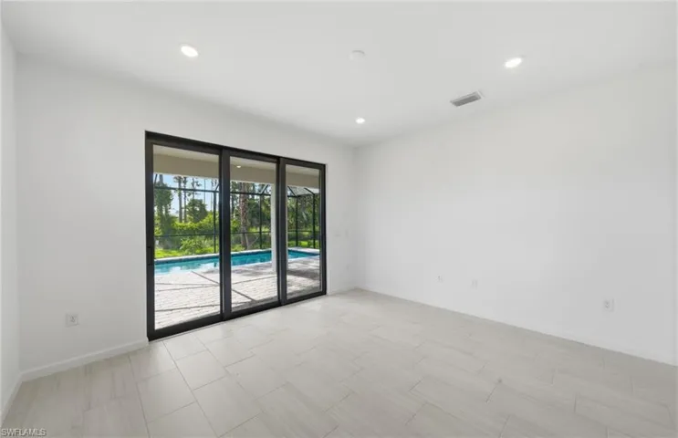 2114 Sequoia Ct, Naples, Florida 34120