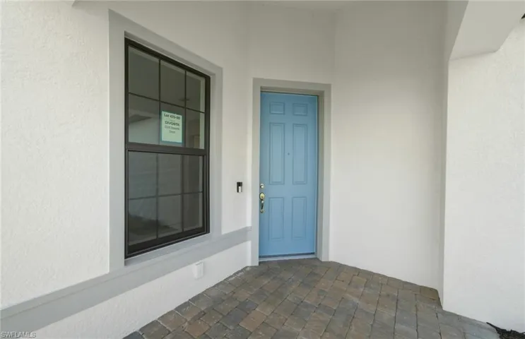 2114 Sequoia Ct, Naples, Florida 34120