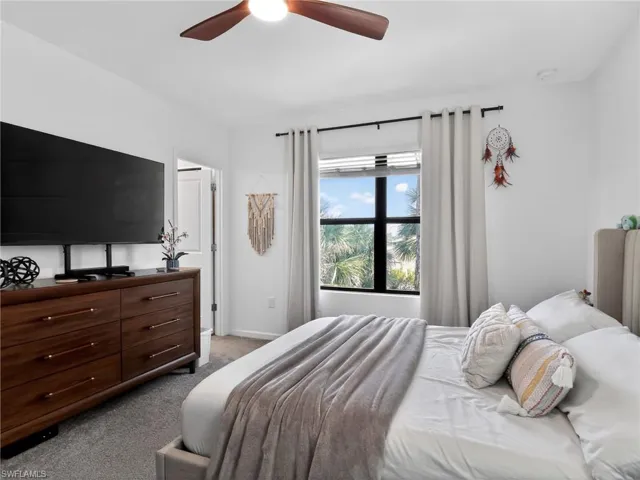 1672 Lake Jessup Cir, Cape Coral, Florida 33909