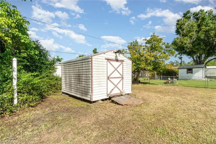 1385  Lincoln  AVE, North Fort Myers, FL 33917