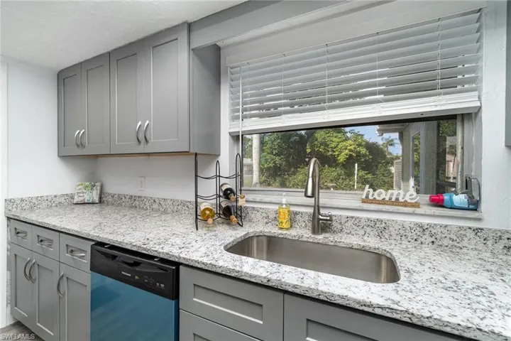 1385  Lincoln  AVE, North Fort Myers, FL 33917