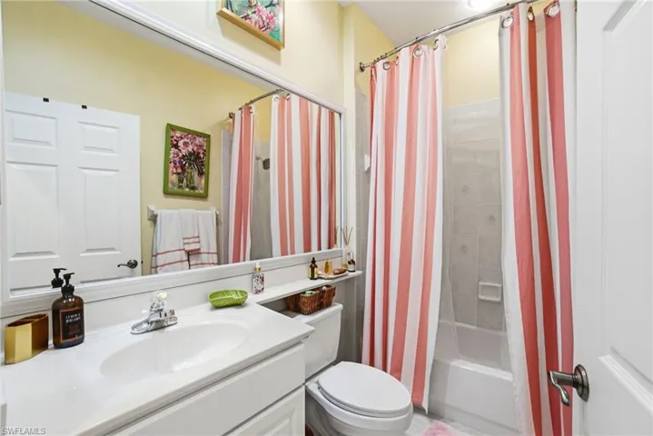 8430 Radcliffe Ter 202, Naples, Florida 34120