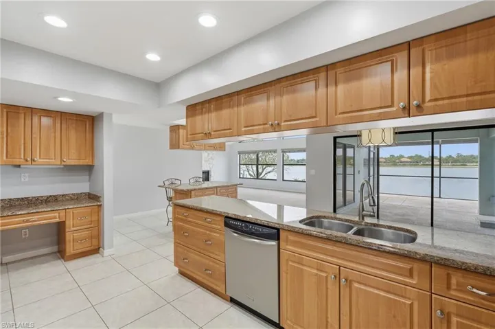 5350 Harborage Dr, Fort Myers, Florida 33908
