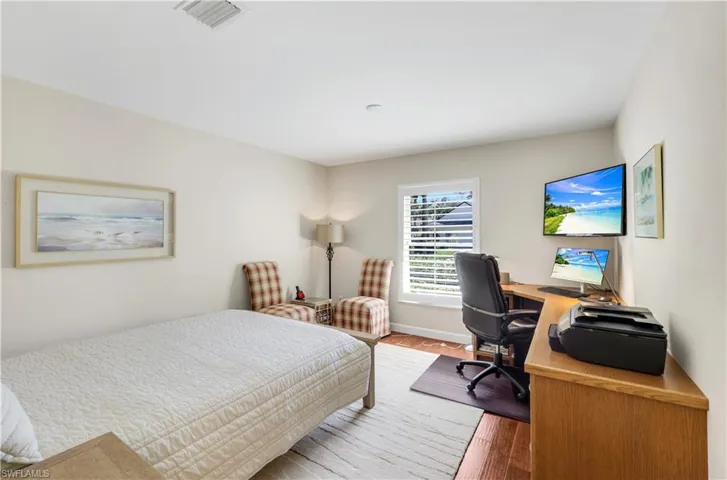 Bedroom/Flex Room