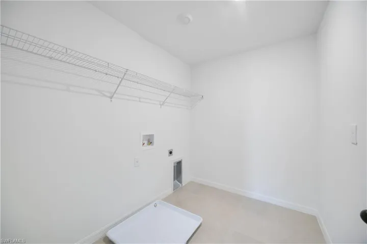 6687 Estero Bay Dr, Fort Myers Fl 33908