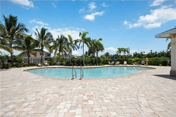6687 Estero Bay Dr, Fort Myers Fl 33908