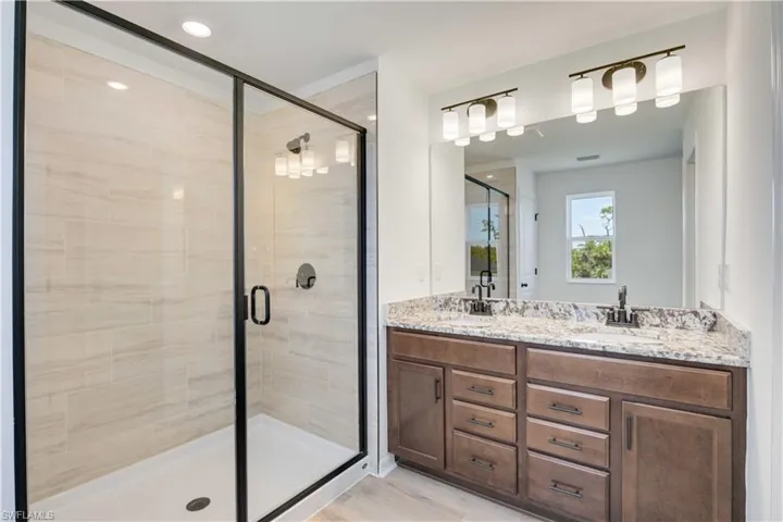 6687 Estero Bay Dr, Fort Myers Fl 33908