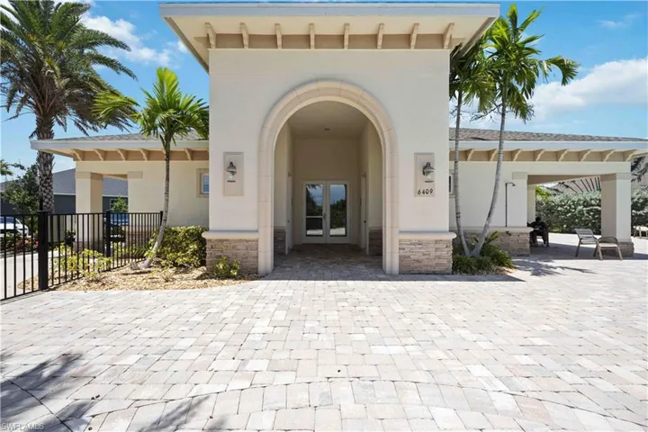 6687 Estero Bay Dr, Fort Myers Fl 33908
