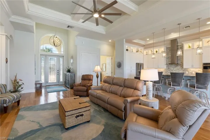 18018 Broadview Dr, Naples, Florida 34114