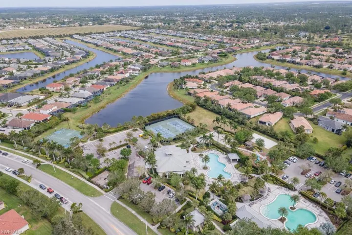 2275  Dancy  ST, Naples, FL 34120