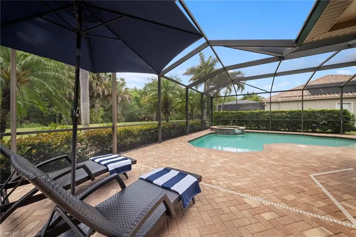 10053 Lions Bay Ct, Naples, Florida 34120