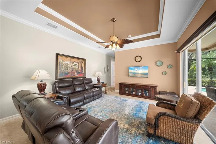 10053 Lions Bay Ct, Naples, Florida 34120