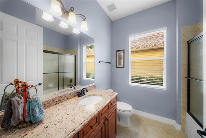 10053 Lions Bay Ct, Naples, Florida 34120