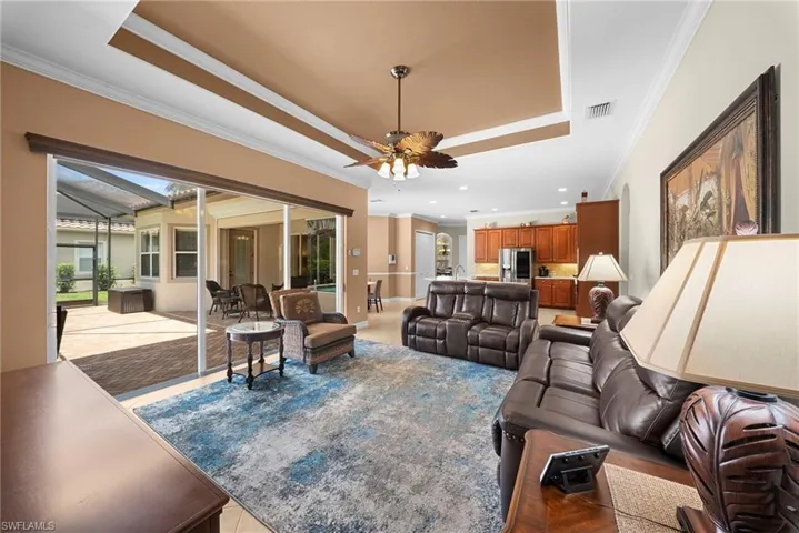 10053 Lions Bay Ct, Naples, Florida 34120