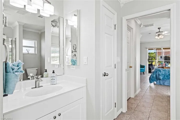 4131 Sw 17th Pl, Cape Coral, Florida 33914