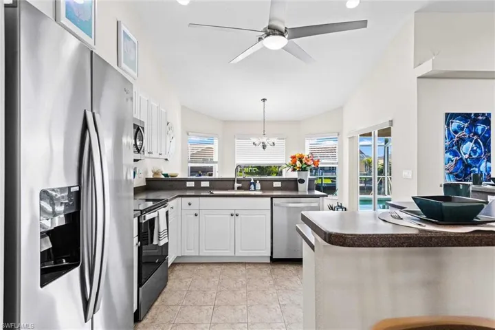 4131 Sw 17th Pl, Cape Coral, Florida 33914