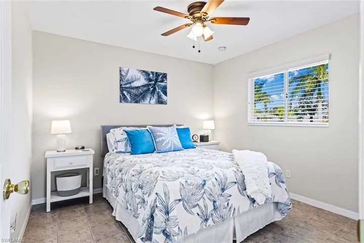 4131 Sw 17th Pl, Cape Coral, Florida 33914