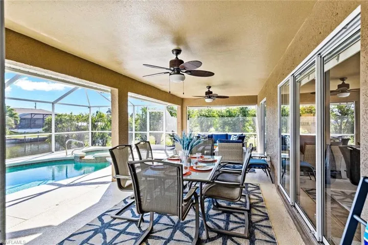 4131 Sw 17th Pl, Cape Coral, Florida 33914