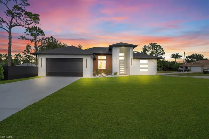 2500 16th St W, Lehigh Acres, Florida 33971