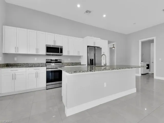 4210 58th Ave Ne, Naples, Florida 34120
