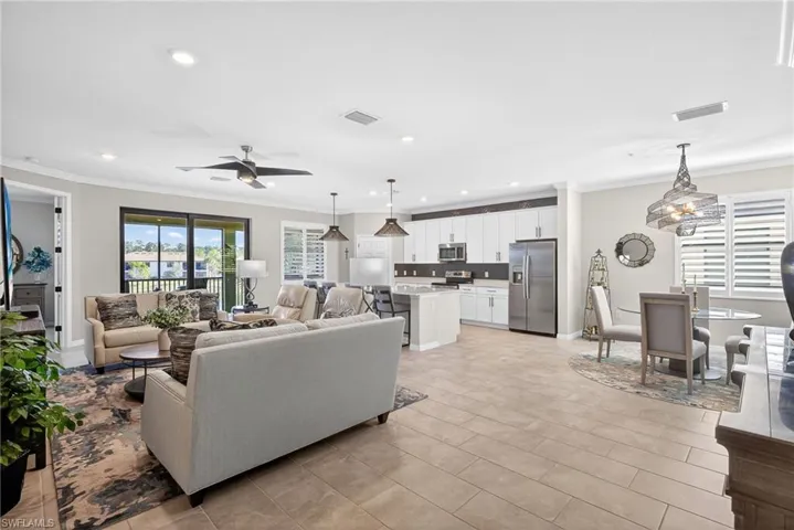 2387  Anguilla  DR, Naples, FL 34120