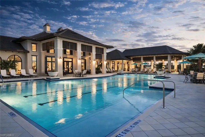 2387  Anguilla  DR, Naples, FL 34120