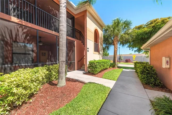 13750  Julias  WAY, Fort Myers, FL 33919