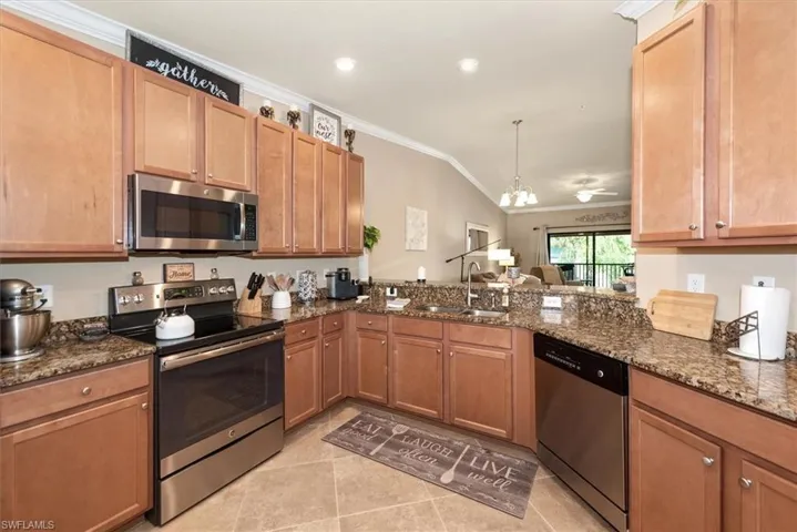 13750  Julias  WAY, Fort Myers, FL 33919
