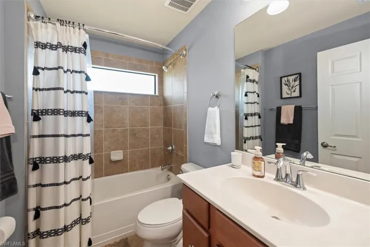 13750  Julias  WAY, Fort Myers, FL 33919
