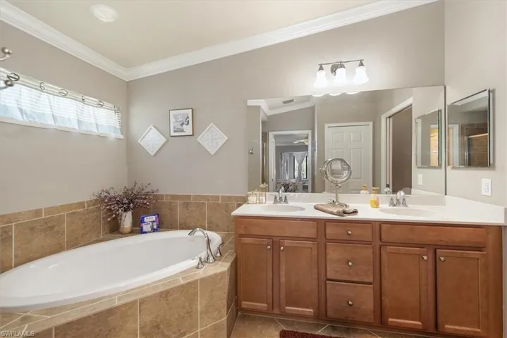 13750  Julias  WAY, Fort Myers, FL 33919