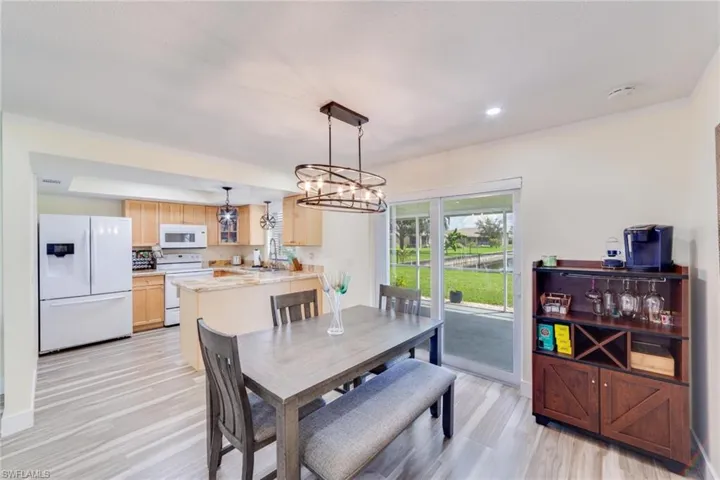 525 11th Ct, Cape Coral, Florida 33990